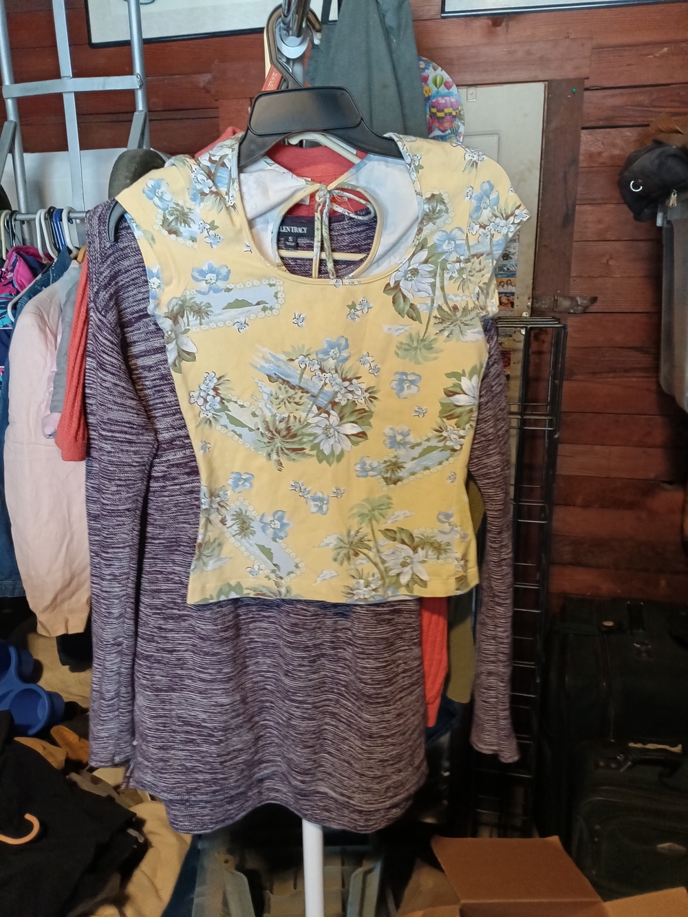 L.N.K. Yellow Floral Keyhole Tie-Back Crop Top